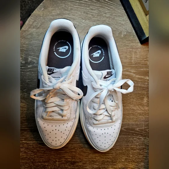 ❌️SOLD❌️Nike Court Vision Alta White Baroque - Picture 3 of 11